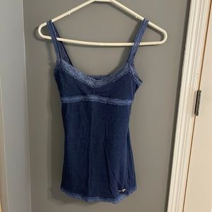 Navy blue hollister tank.